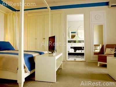 Pleiades Luxurious Villas 28
